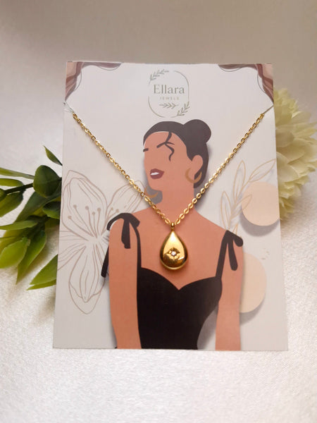 🌟 Golden Bloom Necklace