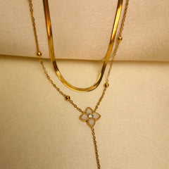 ๐ธ  Dual-Layer Floral Charm Necklace โจ