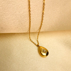 π Golden Bloom Necklace