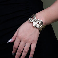 Golden Butterfly Embrace Bracelet 🦋