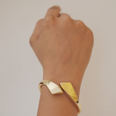 💥 Ellara Sharp Luxe Bracelet