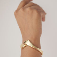 💥 Ellara Sharp Luxe Bracelet