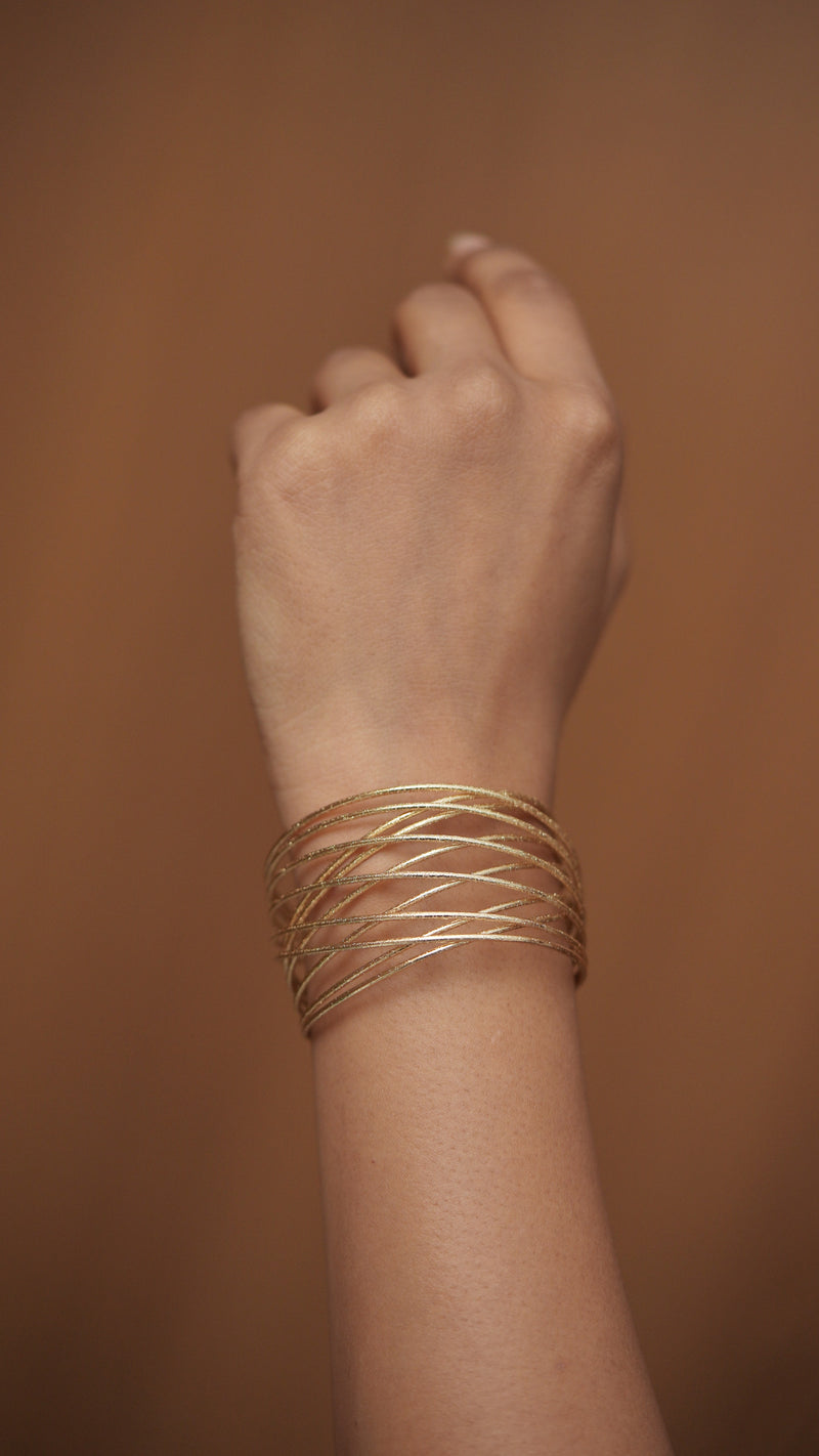 Twisted Grace Open Cuff Bracelet 💫