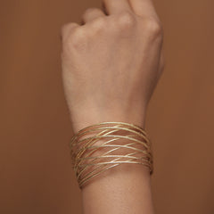 Twisted Grace Open Cuff Bracelet 💫