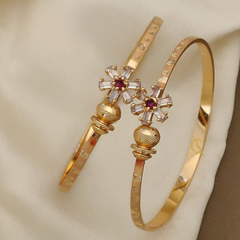 Kavya Kada Bangles 💮