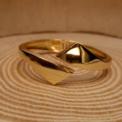 💥 Ellara Sharp Luxe Bracelet