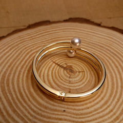 Pearl Glow Elegance Bracelet ✨