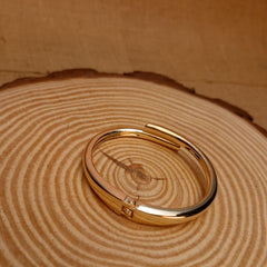 ✨ Twist of Elegance Bracelet ✨