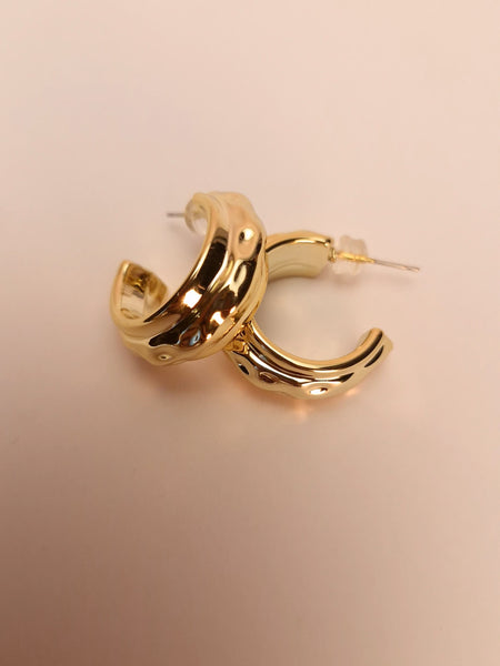 🌟 Ellara Luxe Molten Gold Hoop Earrings ✨