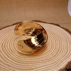 ✨ Ellara Luxe Lines Bracelet