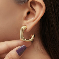 Sculpted Gold Huggies π