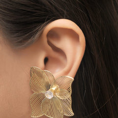 Petal Radiance Earrings 🌸