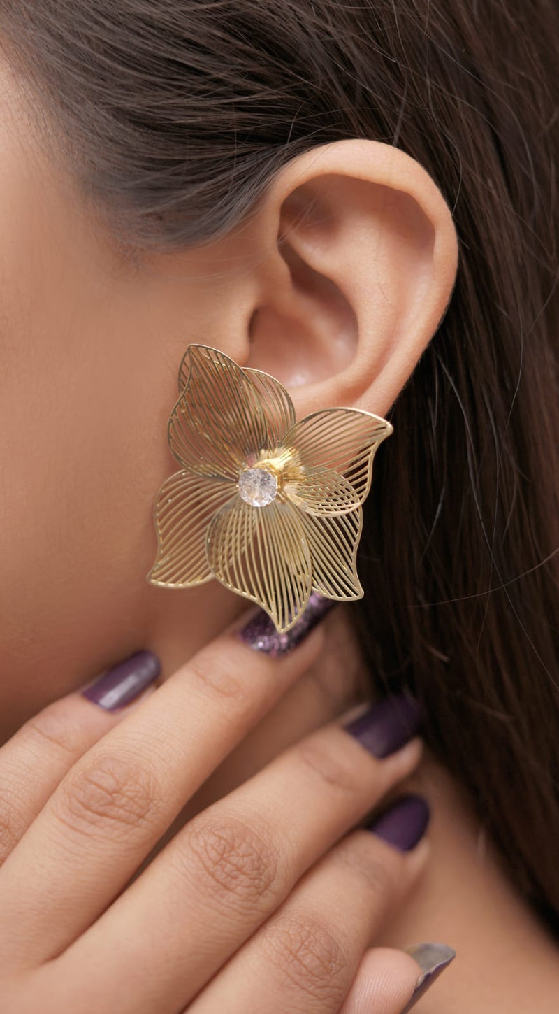 Petal Radiance Earrings 🌸