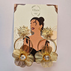 🌺 Golden Bloom Floral Earrings