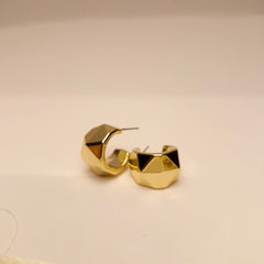 Aurora Geo Hoops ✨