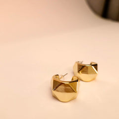 Aurora Geo Hoops ✨