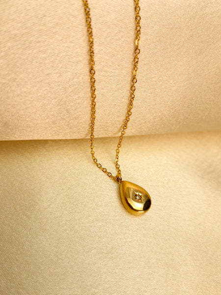 🌟 Golden Bloom Necklace