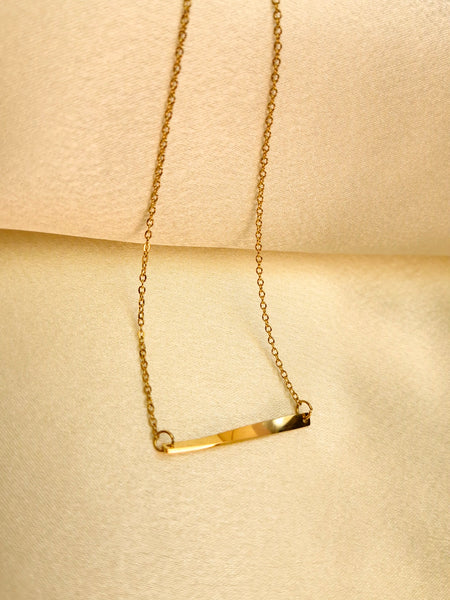 Golden Grace” Bar Necklace ✨  By Ellara Jewels