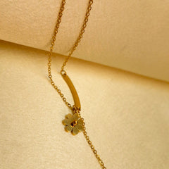 Floral Charm Drop Necklace 🌼