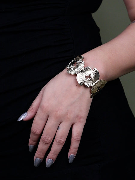 Golden Butterfly Embrace Bracelet 🦋