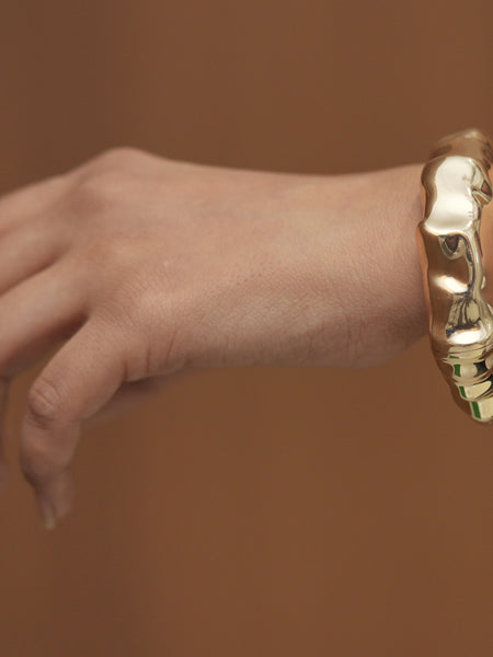 Ellara Molten Wave Statement Bracelet 🌊