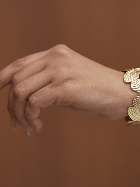 Golden Butterfly Embrace Bracelet 🦋