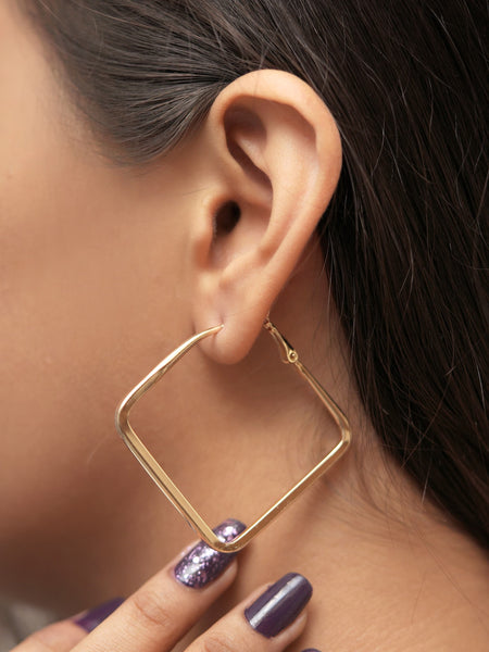 Golden Square Hoop Earrings 🟨